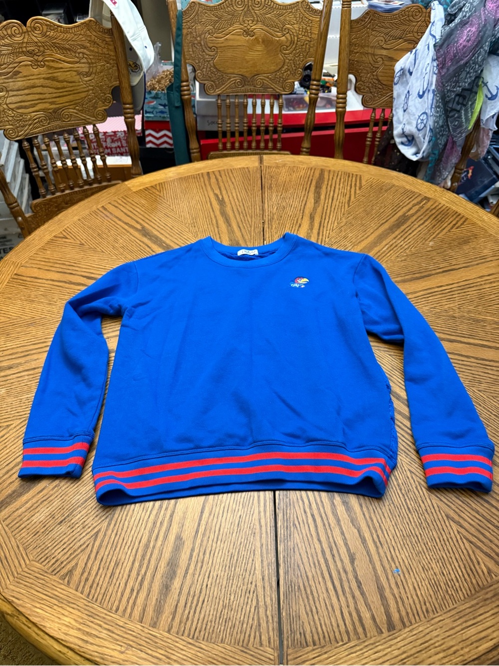 NUYU KU Blue Crewneck Sweatshirt with Red Stripe Trim - Unbranded